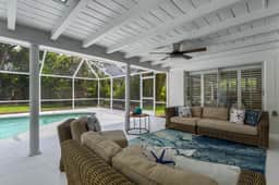 Aqua Cottage
