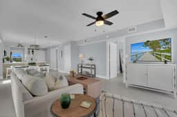 Grand Bay 401