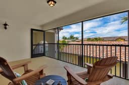 Treviso Bay 2526