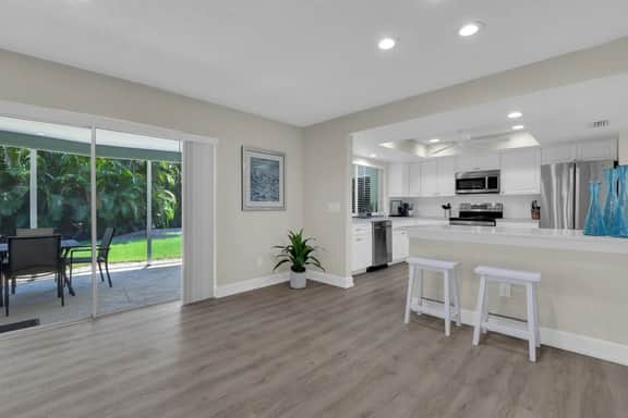 1st Ave Beach House