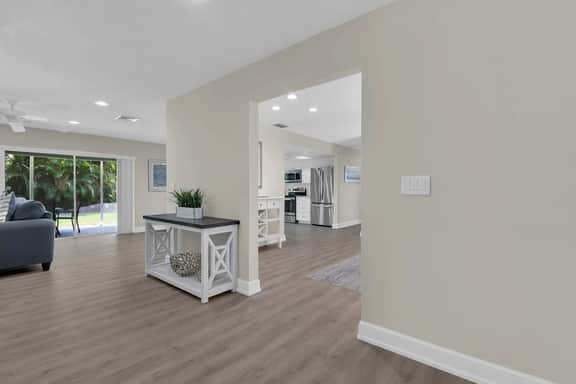 1st Ave Beach House