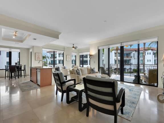 Naples Bay Resort Residence 222