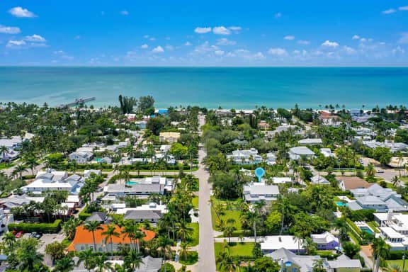 Olde Naples Oasis