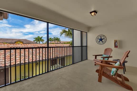 Treviso Bay 2526