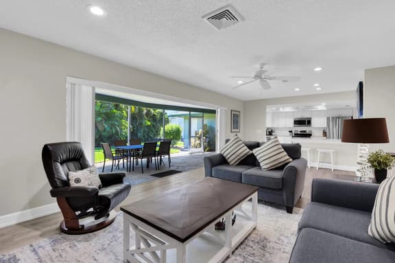 1st Ave Beach House