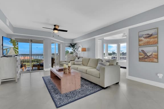 Grand Bay 401