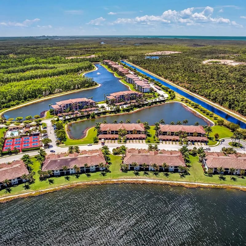 Treviso Bay 2526